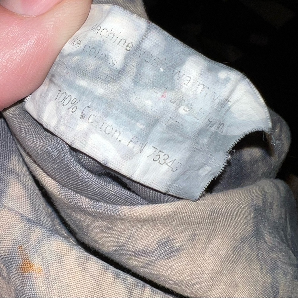 Tan & Black/ Gray Tie Dye Regular Full Sized Cotton Pillowcases (2) - Picture 8 of 8